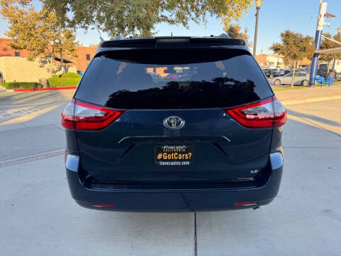2020 Toyota Sienna LE 8-Passenger