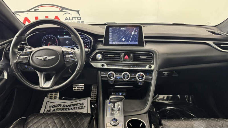 2020 Genesis G70