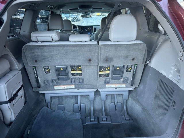 2015 Toyota Sienna
