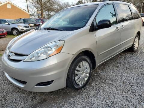 2006 Toyota Sienna for sale at Marks and Son Used Cars in Athens GA