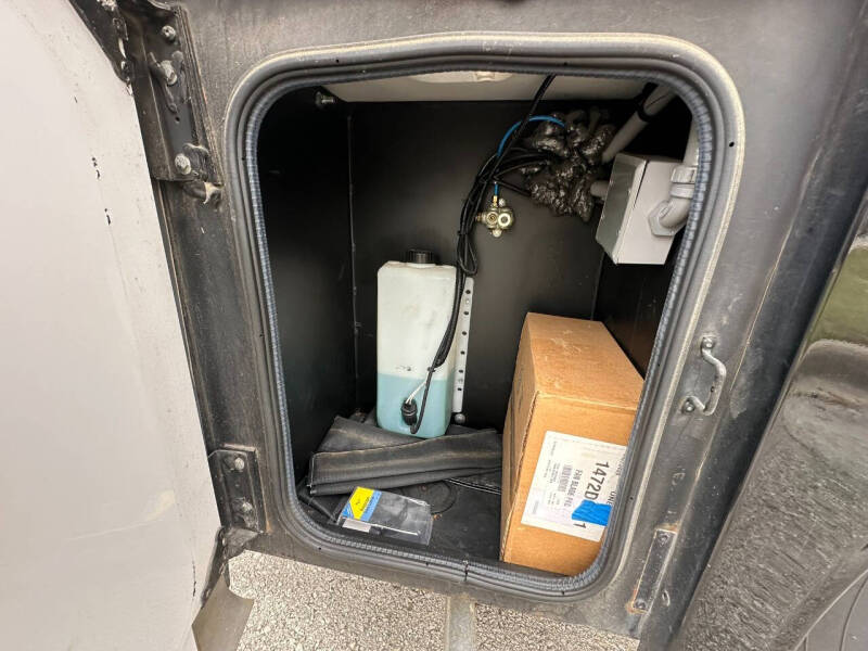 2015 Fleetwood RV Excursion 35B