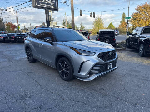 2022 Toyota Highlander XSE