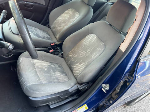 2013 Chevrolet Sonic LS Auto