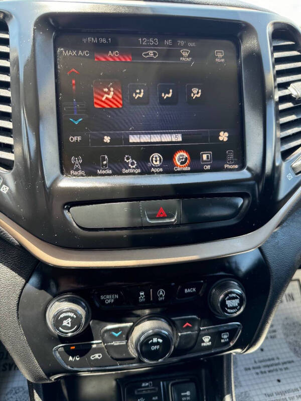 2017 Jeep Cherokee Latitude