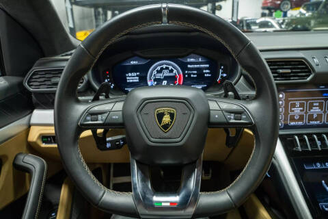 2019 Lamborghini Urus