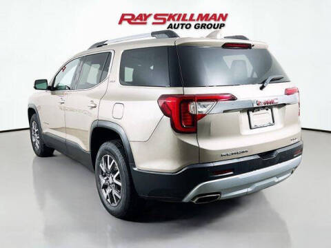 2022 GMC Acadia SLT