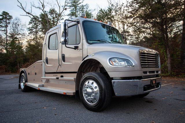 2015 Freightliner M2 106