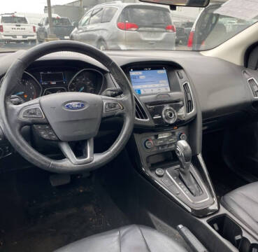 2017 Ford Focus Titanium