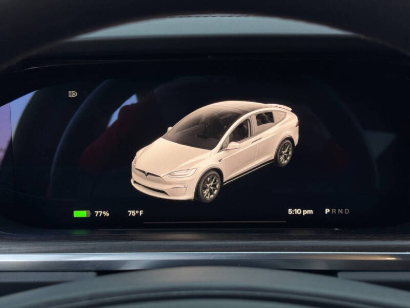 2023 Tesla Model X Standard Range