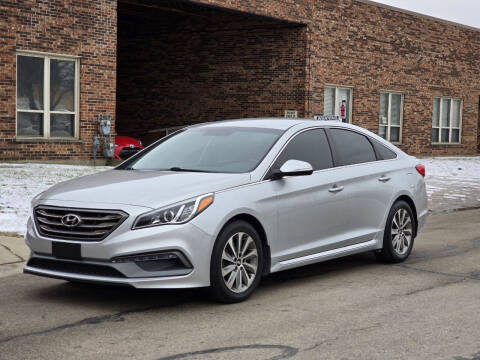 2017 Hyundai Sonata for sale at Schaumburg Motor Cars in Schaumburg IL