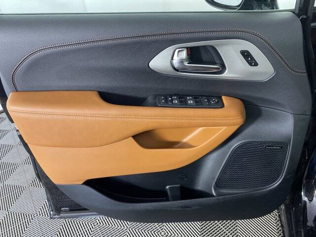 2026 Chrysler Pacifica Pinnacle