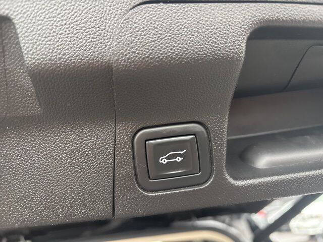 2020 GMC Acadia Denali