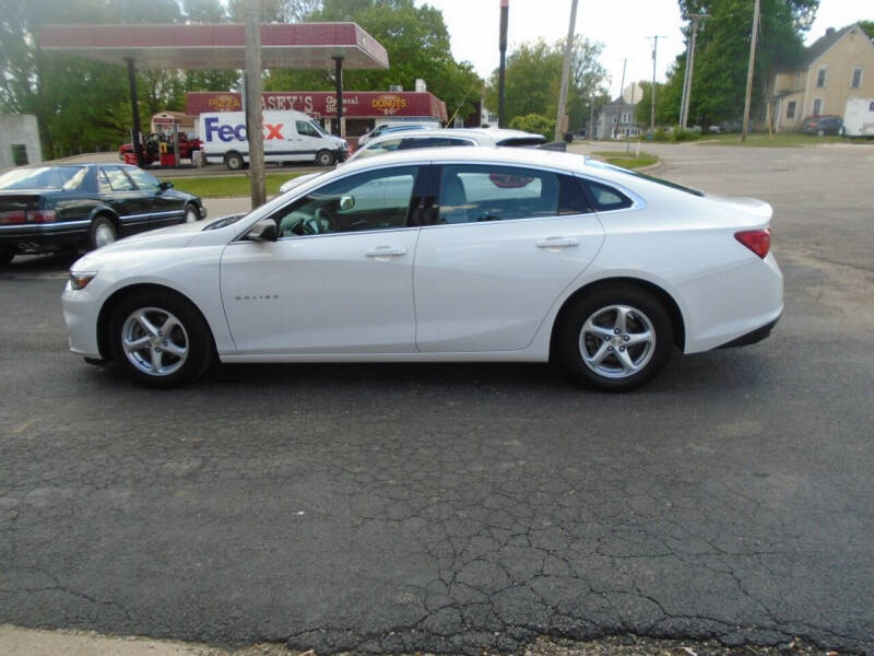 Nelson Auto Sales Car Dealer in Toulon, IL