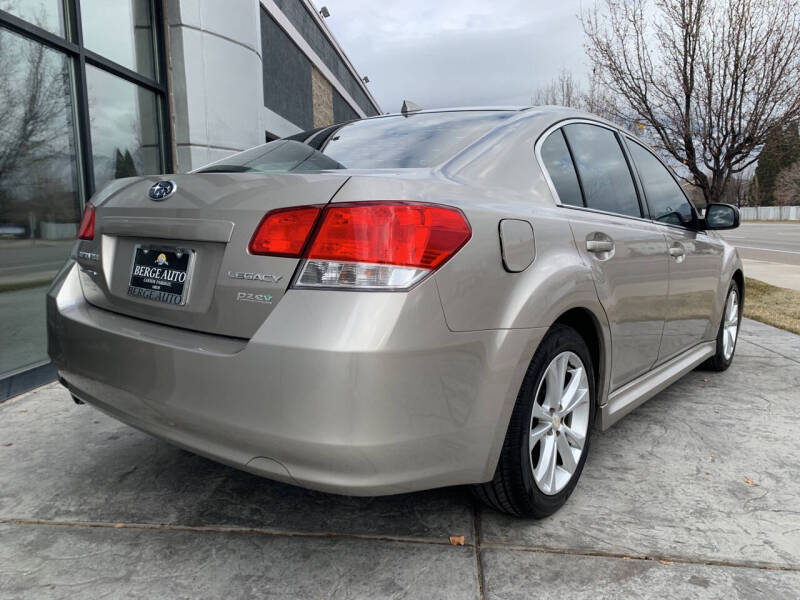 2014 Subaru Legacy 2.5i Premium photo 5