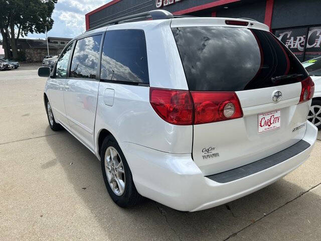 2006 Toyota Sienna