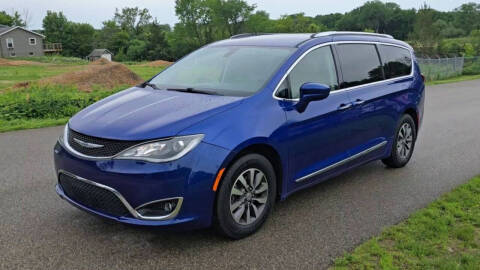 2020 Chrysler Pacifica Touring L Plus