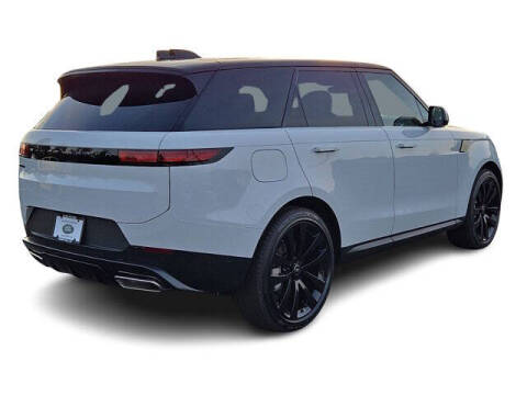 2025 Land Rover Range Rover Sport P360 SE