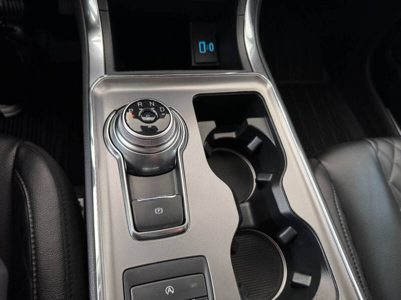 2023 Ford Edge Titanium