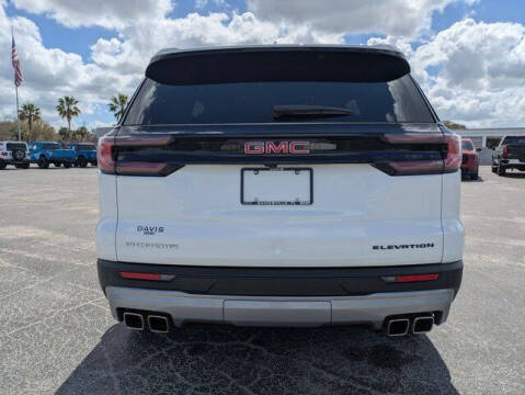 2025 GMC Acadia Elevation