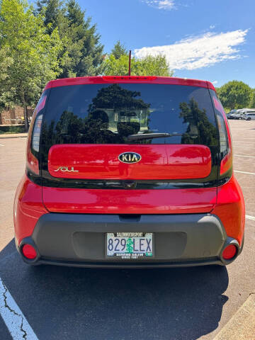 2015 Kia Soul +