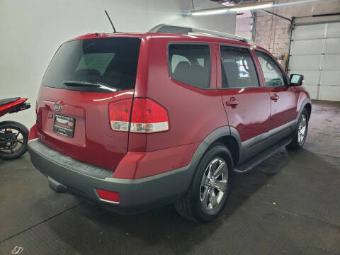 2009 Kia Borrego EX V8