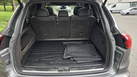 2016 Porsche Cayenne S