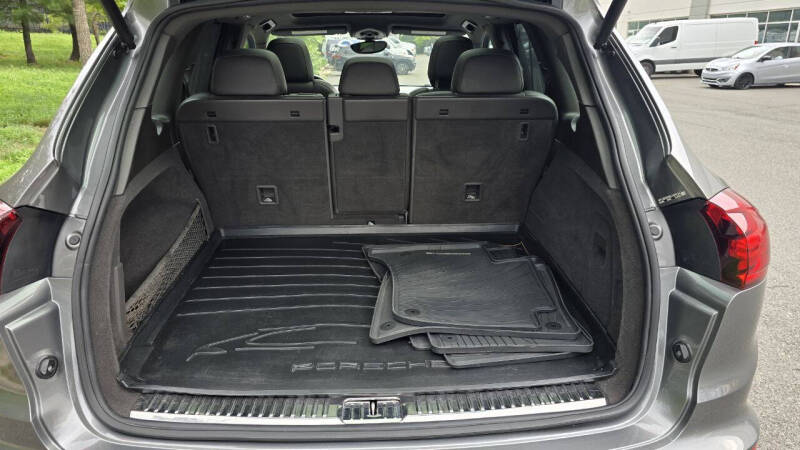 2016 Porsche Cayenne S