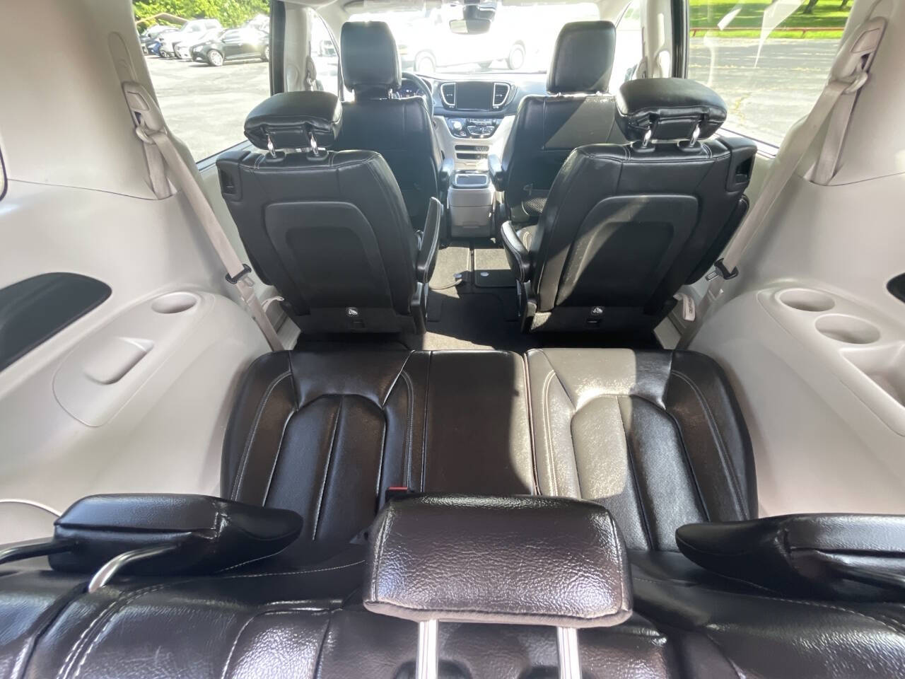 2022 Chrysler Pacifica for sale at King Kars in Corinth, MS