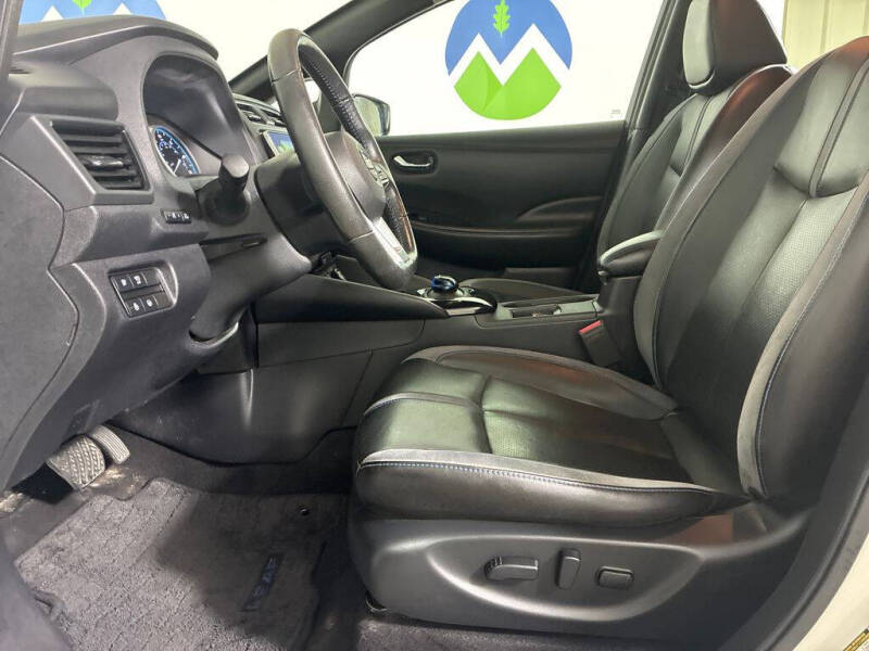 2019 Nissan LEAF SL PLUS