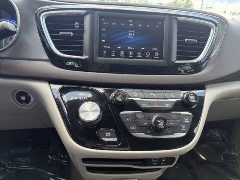 2018 Chrysler Pacifica Touring L