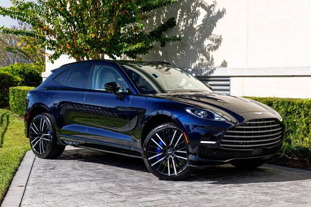 2026 Aston Martin DBX 707