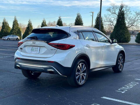 2017 Infiniti QX30