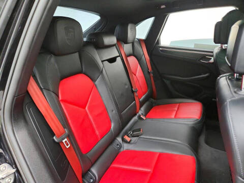 2021 Porsche Macan GTS