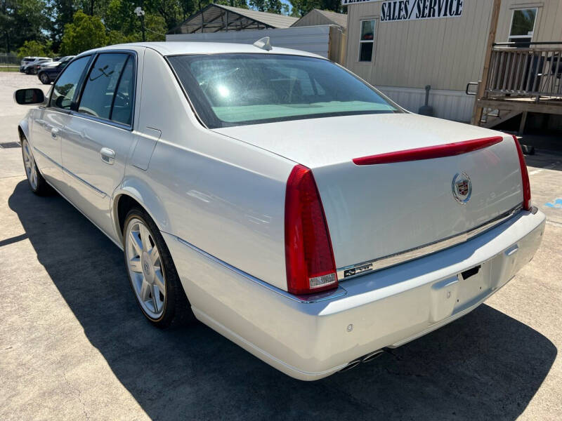 2011 Cadillac DTS Premium Collection