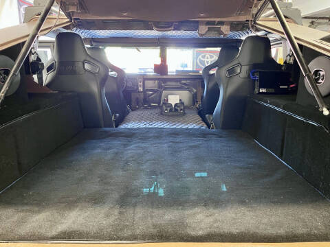 2004 AM General Hummer