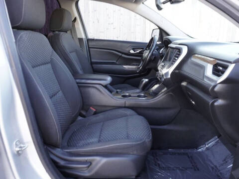 2019 GMC Acadia SLE-2