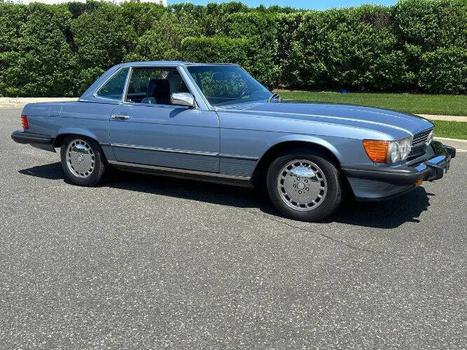 1986 Mercedes-Benz 560-Class 560 SL