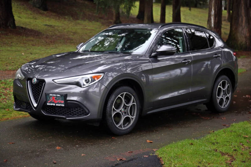 2018 Alfa Romeo Stelvio Sport