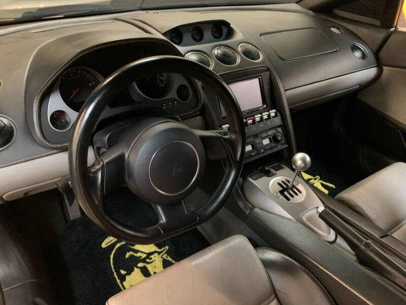 2004 Lamborghini Gallardo