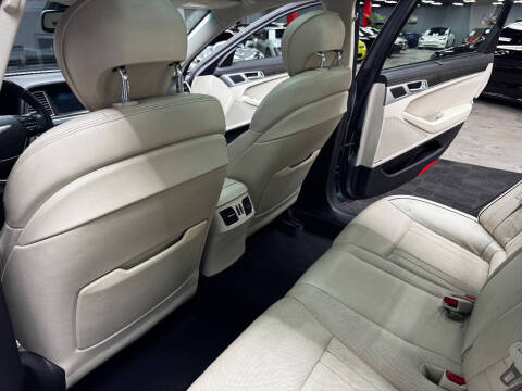 2015 Hyundai Genesis 5.0L