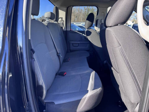 2024 RAM 1500 Classic SLT