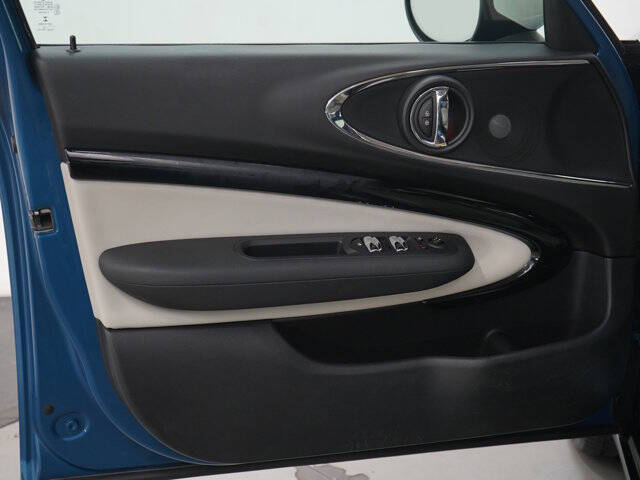 2022 MINI Clubman Cooper S ALL4