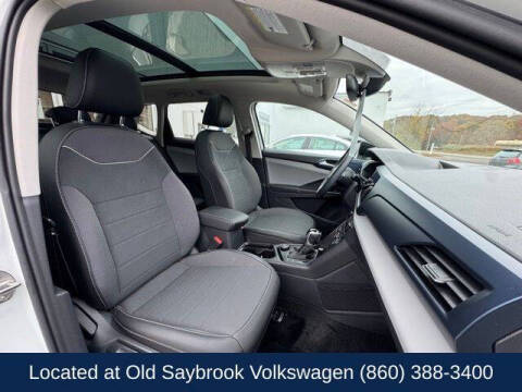 2023 Volkswagen Taos SE 4Motion