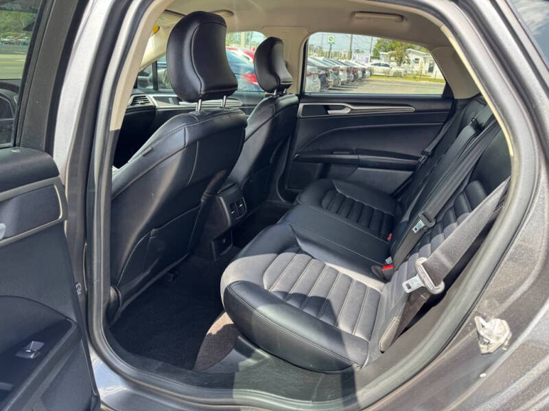 2019 Ford Fusion SEL