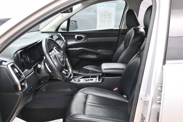 2022 Kia Sorento Hybrid S