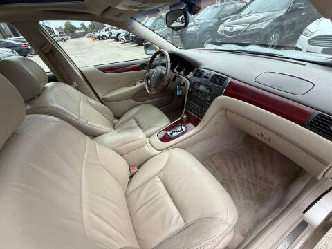 2002 Lexus ES 300