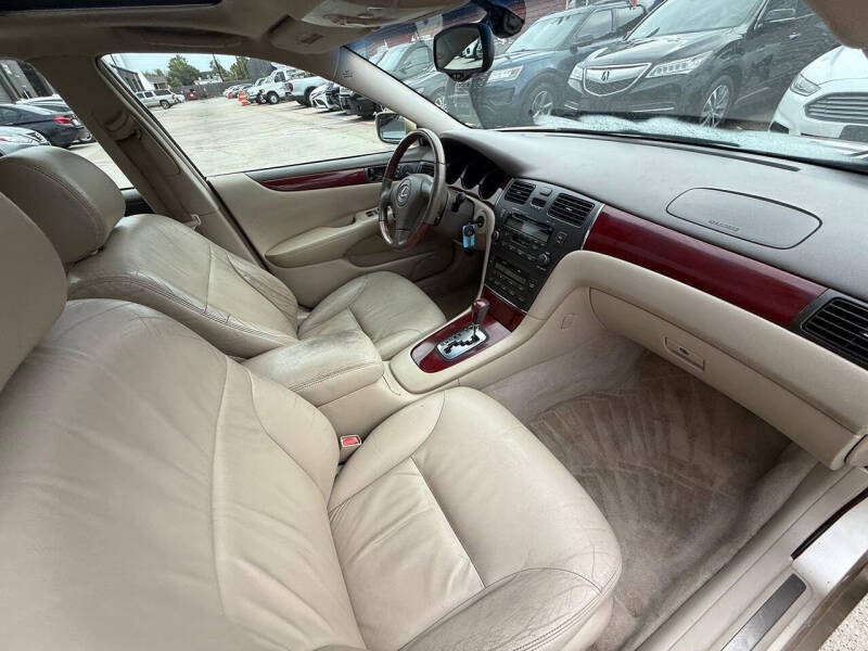 2002 Lexus ES 300