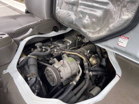 1997 Isuzu Elf Camper