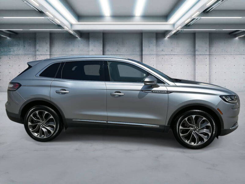 2021 Lincoln Nautilus Reserve