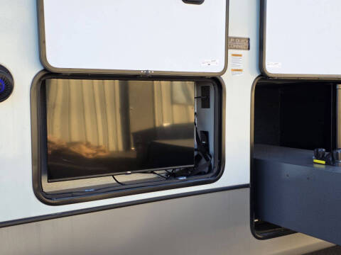 2024 Forest River Heritage Glen 36FL